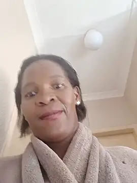 BLACKMALF live cam on StripChat