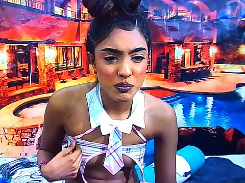 IndianPretty14u2Luv live cam on StripChat