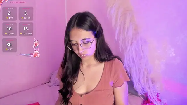 valk_submissive - Valk_submissive's free webcam - UK Sex Cams