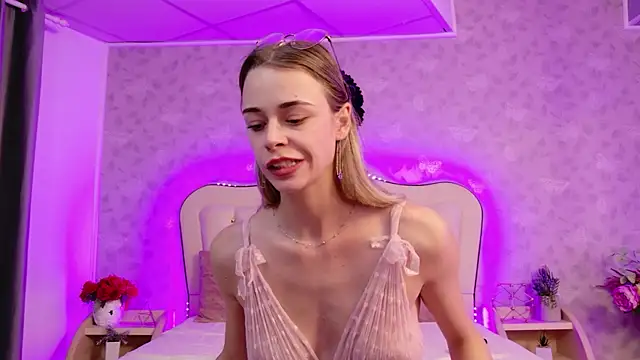 GracieCute webcam