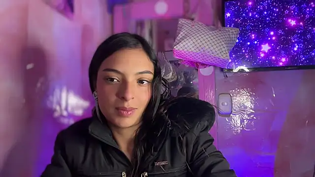 Skye_Moore webcam