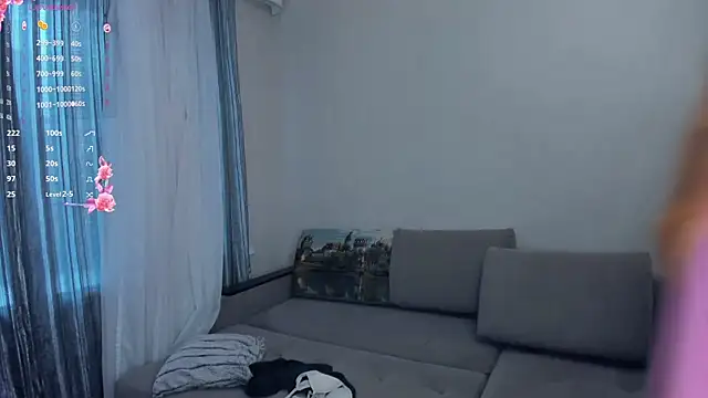 TarynPalek webcam