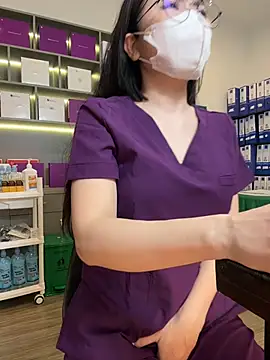 secretly_masturbating (G young) - make me orgasm at the clinic/クリニックでオーガズム