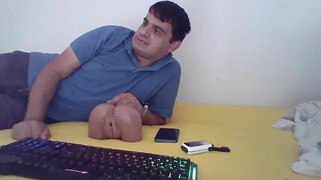 HotwifeAvcisiOlgunAdam webcam