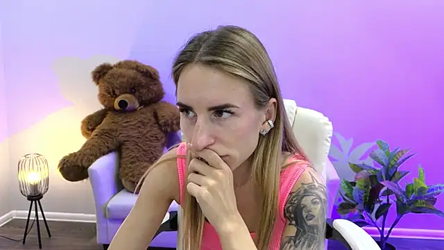 DeboraHorny