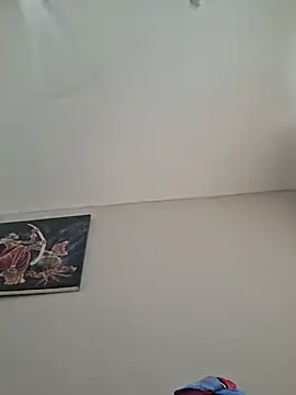 Kamdollie live cam on StripChat