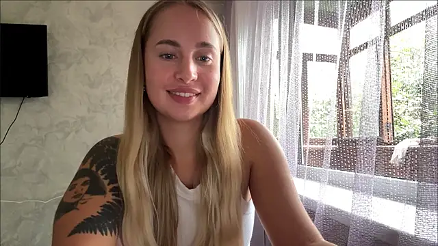 Micky_blush webcam