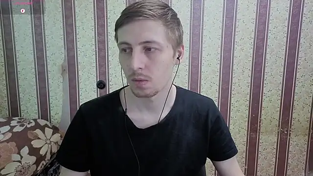 Darien_Brown webcam