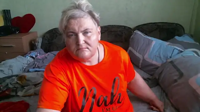 Lana555 live cam on StripChat