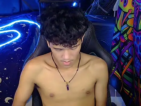 hugekenbigcock webcam