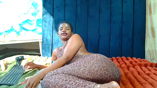CaramelCandyxx webcam
