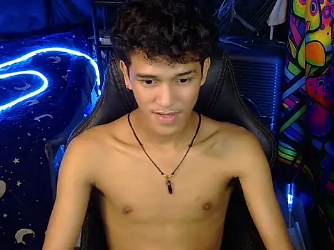 hugekenbigcock webcam