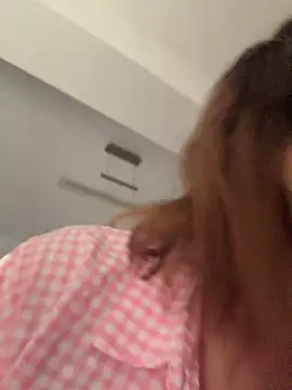 ClaraPasssion live cam on StripChat