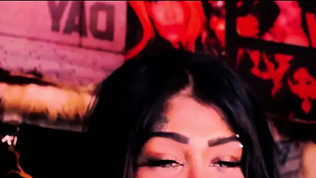 indian_dreamgirl webcam