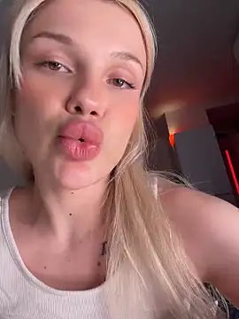 _Miray___ live cam