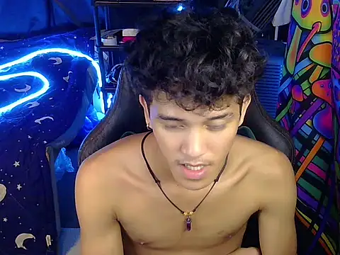hugekenbigcock webcam