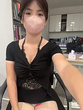 gougou13 webcam