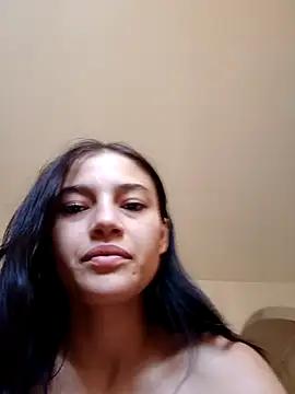 Virgin_Pussy_Love webcam