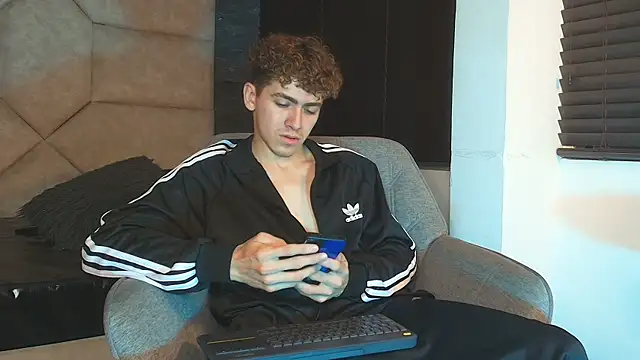 Tyler_Mcrey webcam