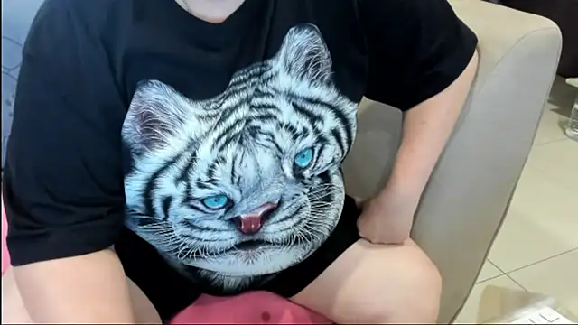HotBiPaar webcam
