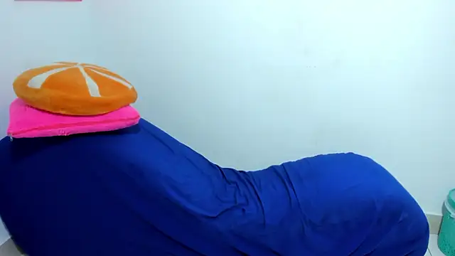 slimfireee live sex cam
