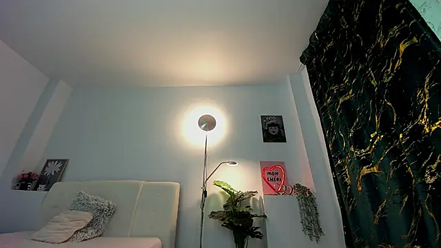 innocent_eva1 webcam