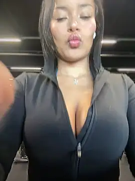 risky_workouts (F young) - ✨OUTDOOR RISKY CUMSHOW TS✨