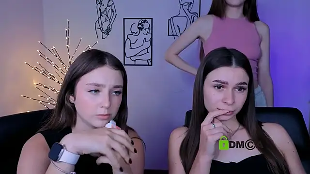 nekky_mouse live sex cam