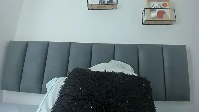 MaraOwen_ webcam