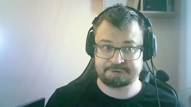 SirAbuser webcam