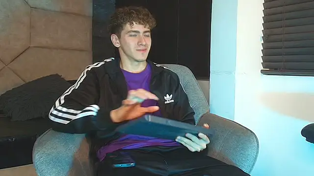 Tyler_Mcrey webcam