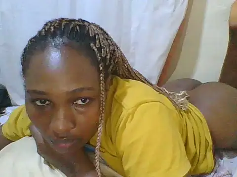 cute_lavenda webcam