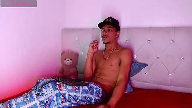 Angel_foxc13 webcam