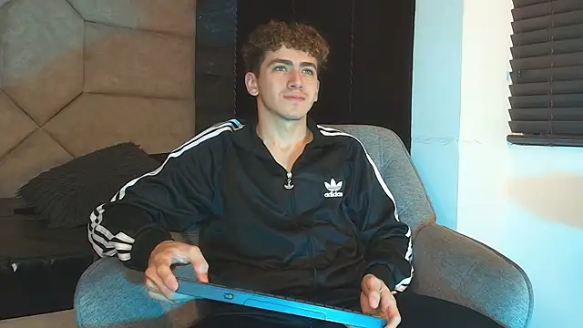 Tyler_Mcrey webcam