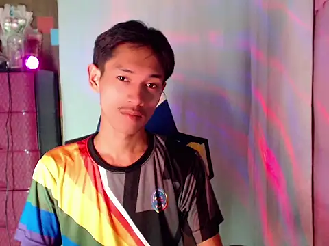 riks_tyler (Ask my age) - reach my goals to get me naked and cum