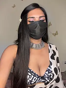 Lovely_Babiee live cam on StripChat