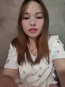 Mina_xYx live cam on StripChat