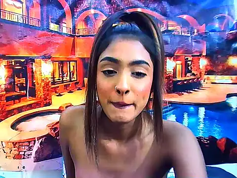 IndianPretty14u2Luv webcam