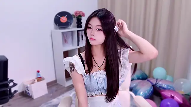 Sultry-01 webcam