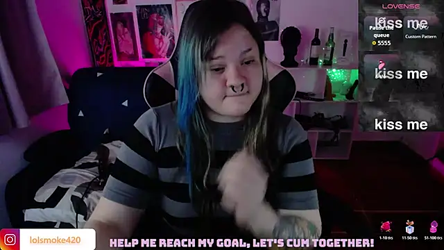 Bdsm_and_fries webcam