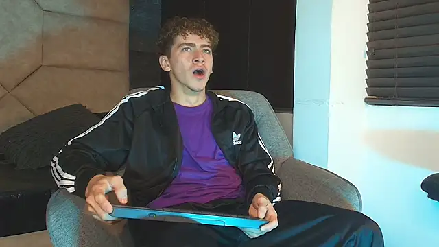 Tyler_Mcrey webcam
