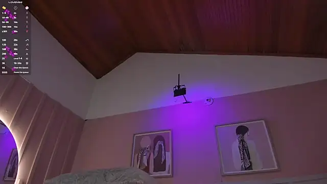 elodie_walker webcam