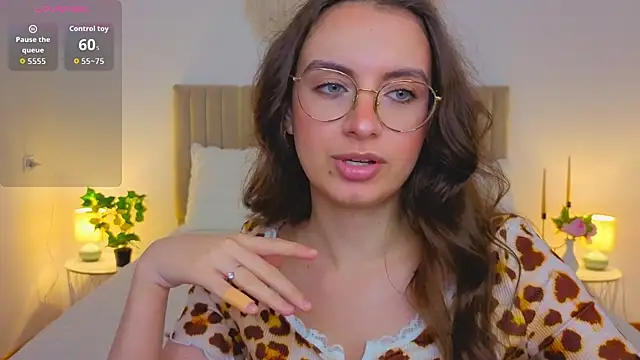 Real_cutie1 webcam