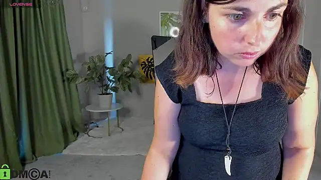 MartaEdams webcam