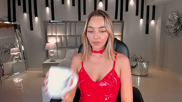 MelissaMoore_ webcam