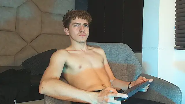 Tyler_Mcrey webcam