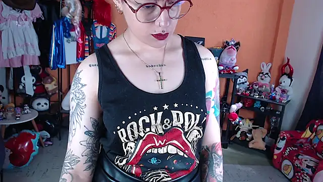 MissMiia2 webcam