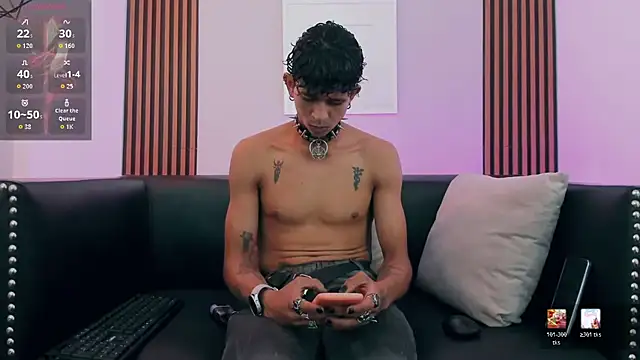 Maximoking26 webcam
