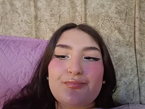 zoe_moon__ webcam
