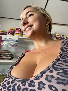 sammyqueenx21 webcam